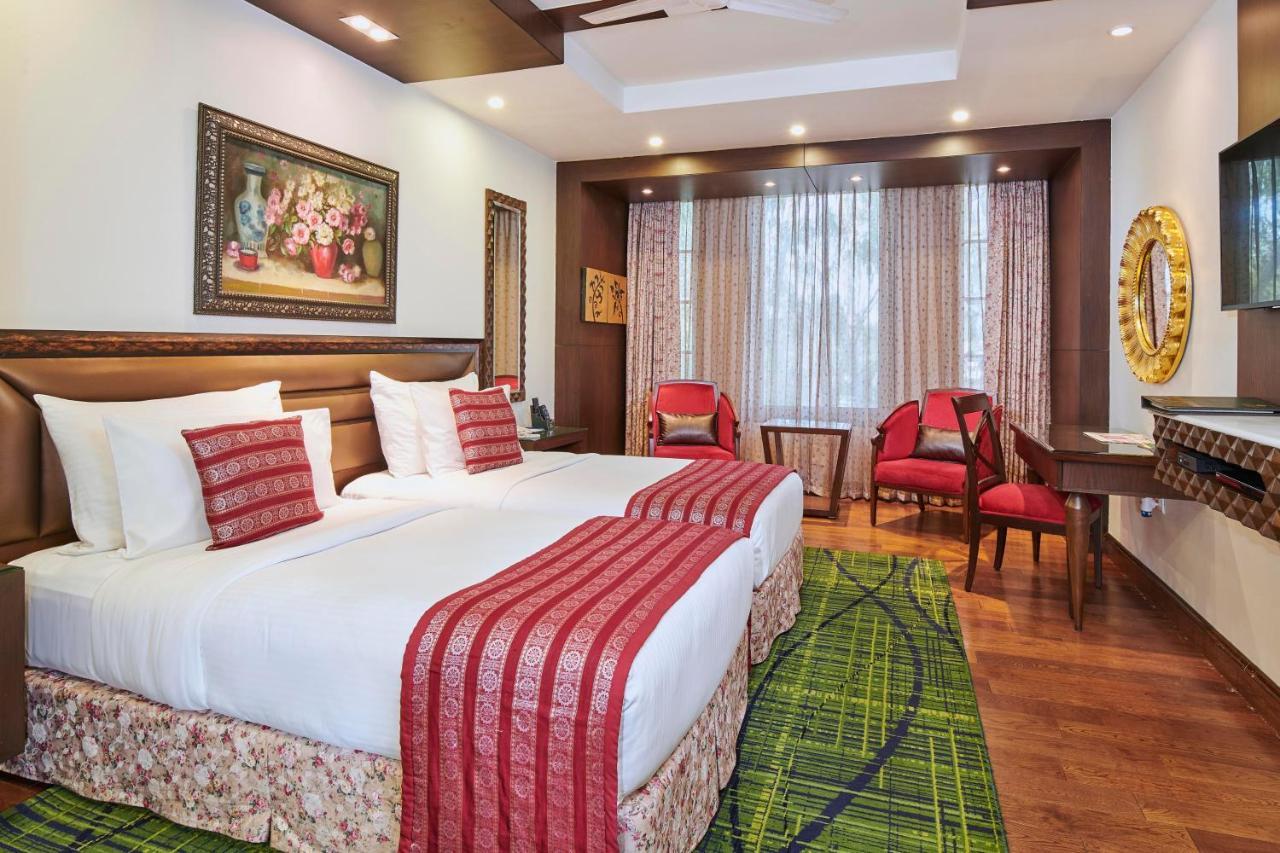 Mayfair Convention Bhubaneswar Exterior photo